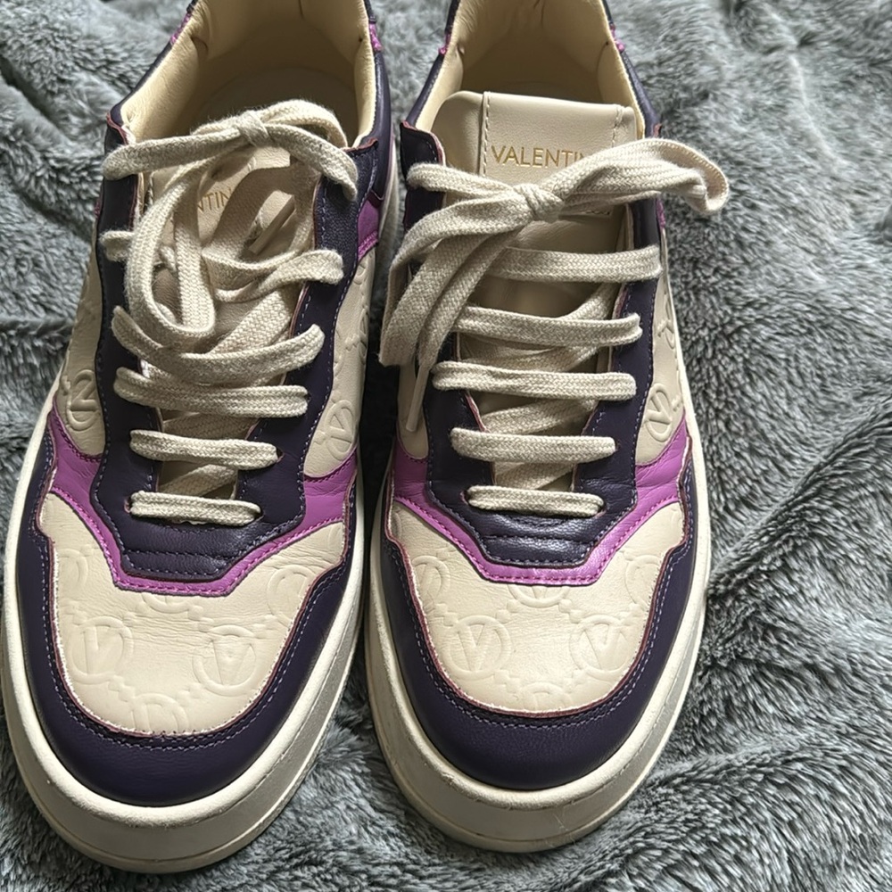 Cream and Puple Valentino